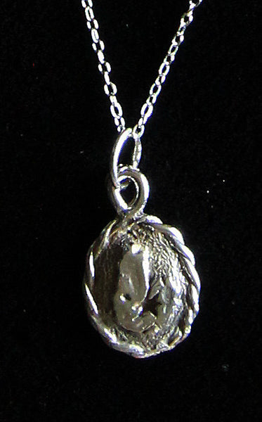 Cape Breton pendant with Twisted Frame